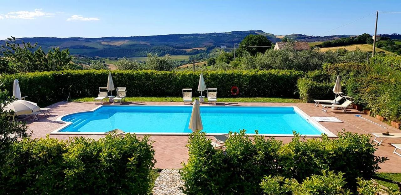Agriturismo Fiore Di Campo Fermo Exterior photo